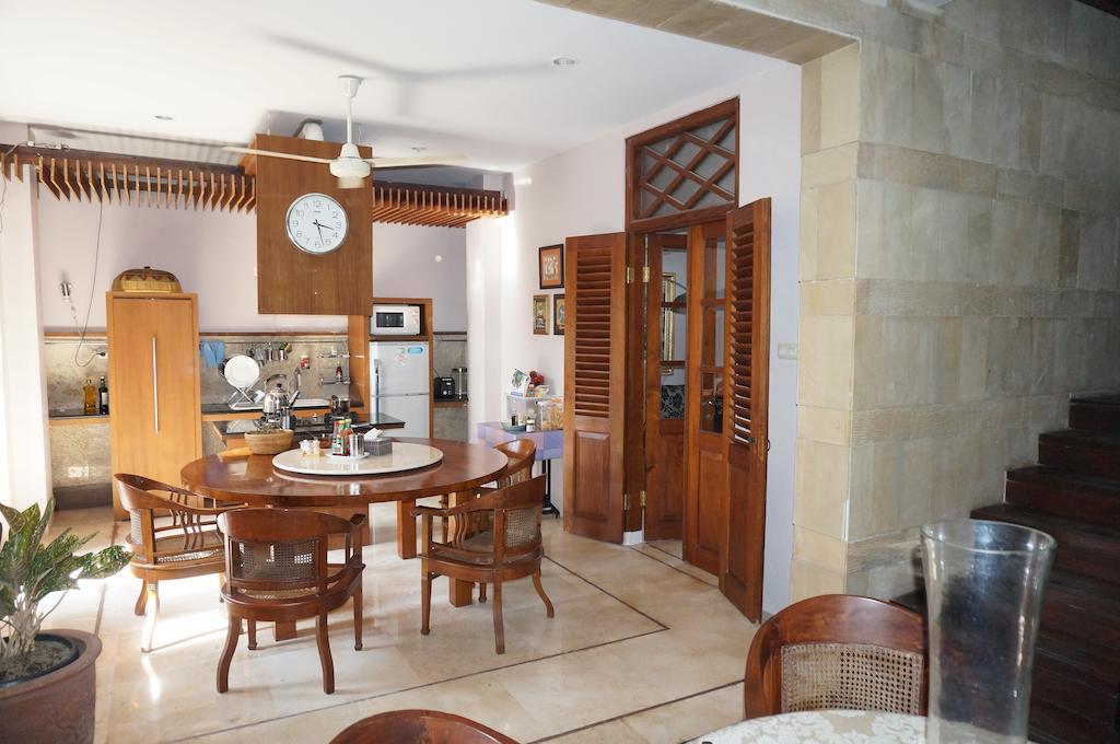 Tegal Panggung Guest House Yogyakarta Exterior foto