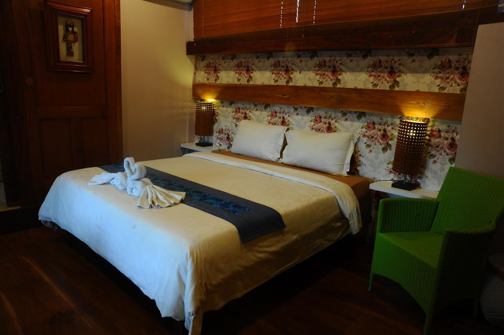 Tegal Panggung Guest House Yogyakarta Exterior foto
