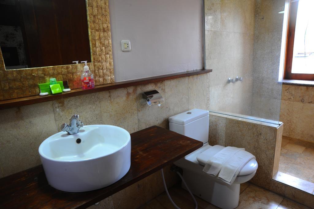 Tegal Panggung Guest House Yogyakarta Exterior foto